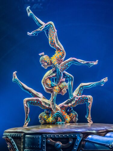 KURIOS – Cabinet des curiosités : Le retour du Cirque du Soleil à Montréal