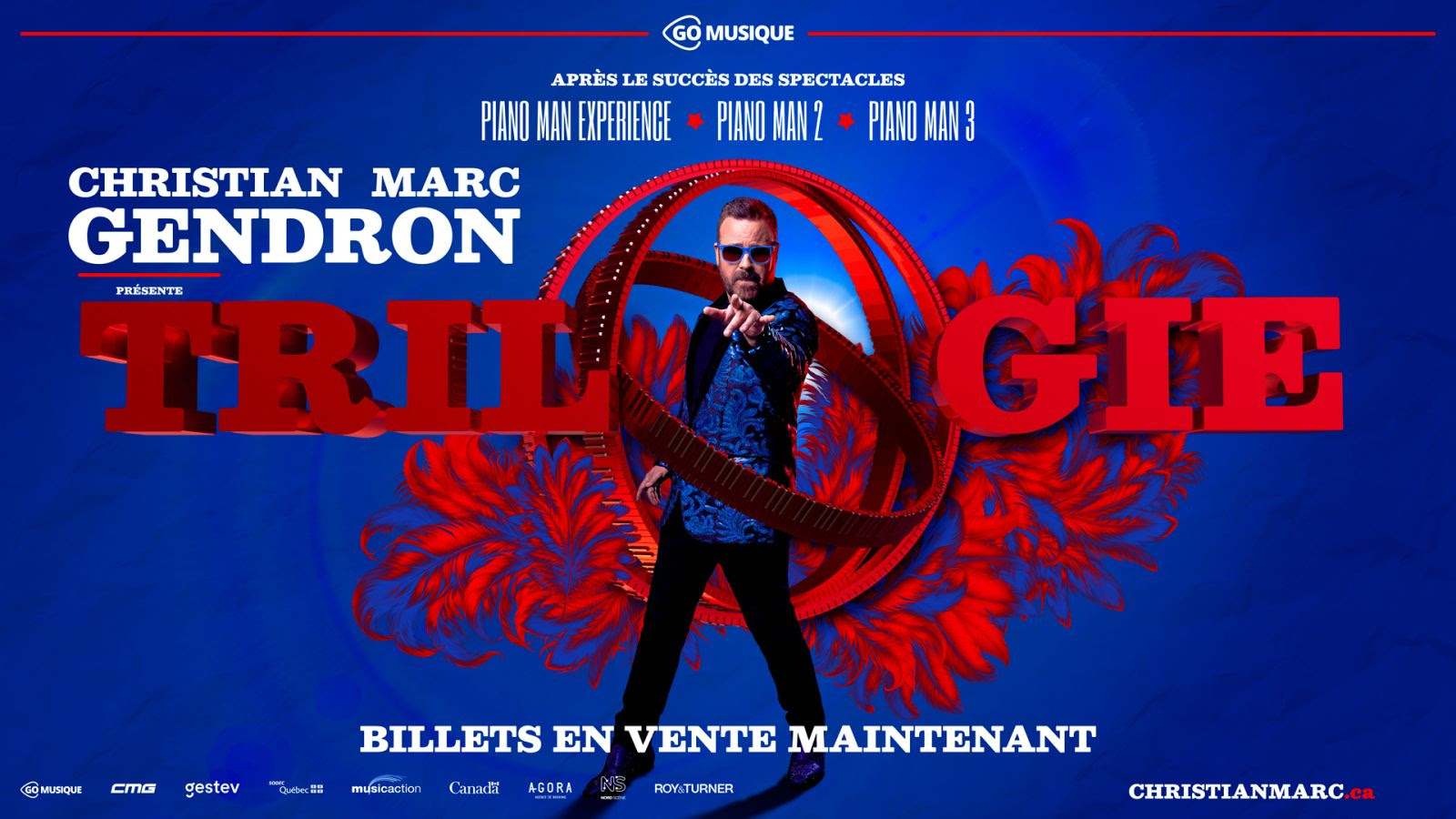 Affiche du spectacle TRILOGIE de Christian Marc Gendron avec le chanteur en habit bleu devant un fond rouge.