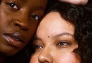 Soleil Launière – Pakuneu spectacle théâtre Montréal