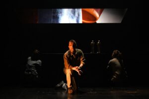 Photo de production de la pièce Fondre