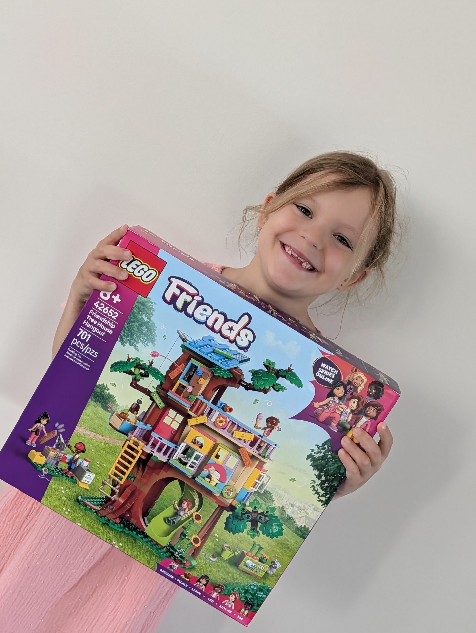 Sofia et son lego