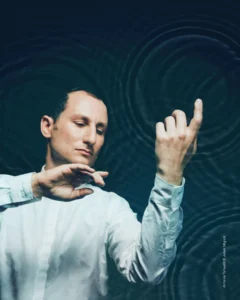 Yannick dirige les planètes