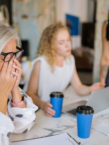 Ménopause au Québec : briser les tabous et s&rsquo;écouter enfin